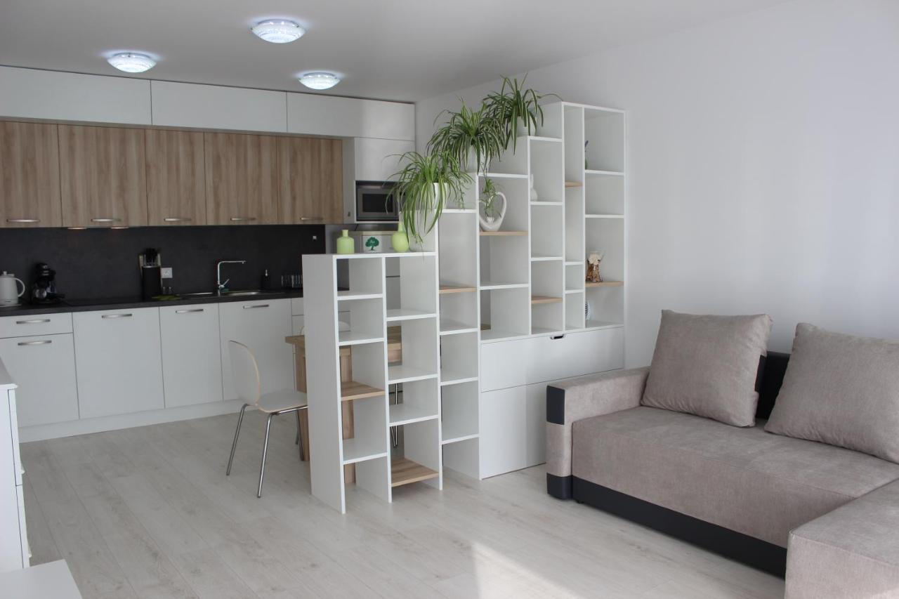 Leo Apartment Free Parking!!! براتسيلافا المظهر الخارجي الصورة
